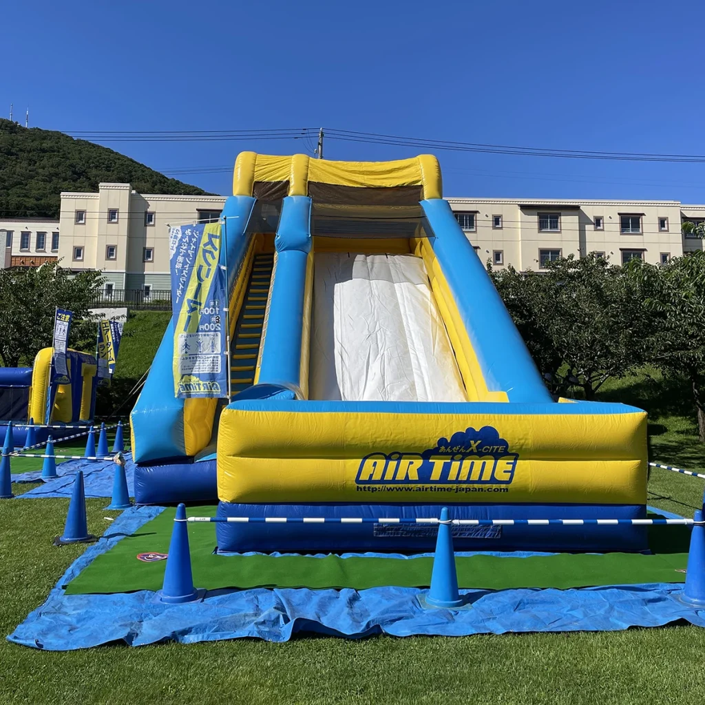 キッズ遊戯の滑り台